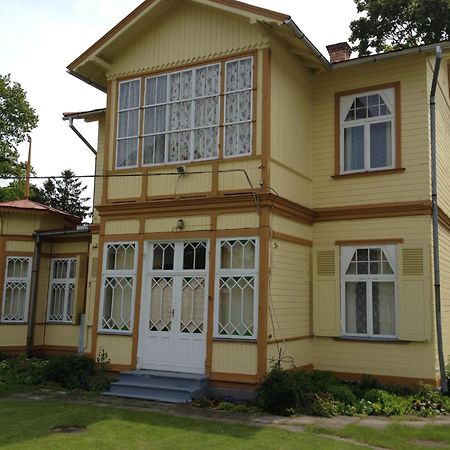 Guesthouse Airava Jurmala Ngoại thất bức ảnh