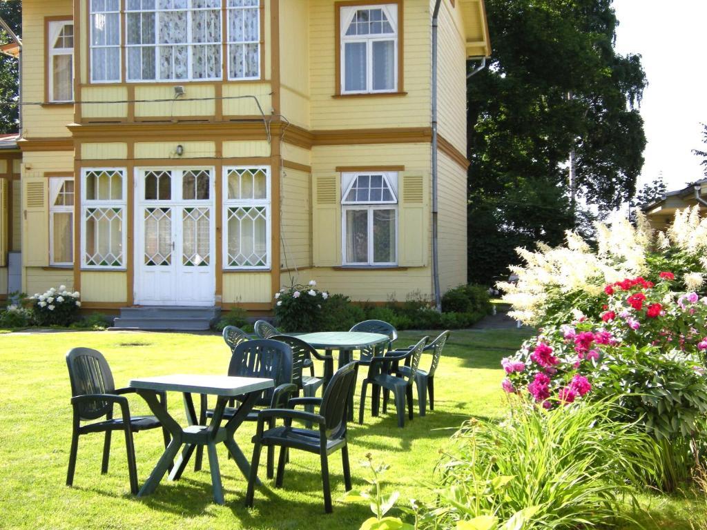 Guesthouse Airava Jurmala Ngoại thất bức ảnh